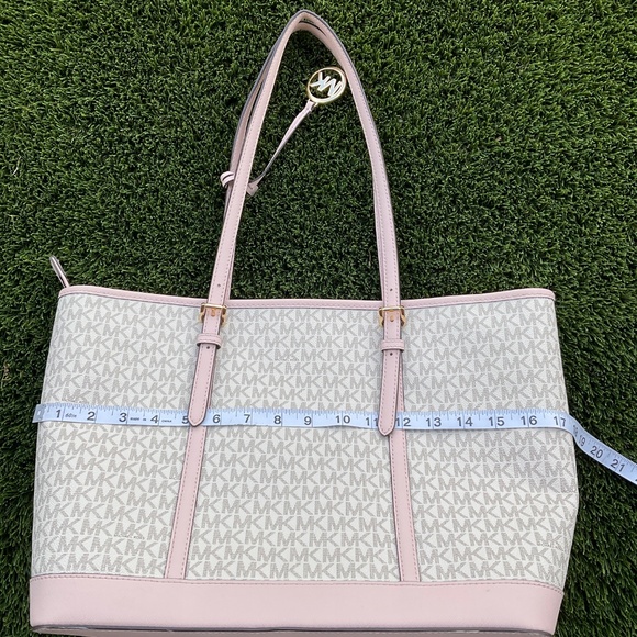 Michael Kors Shoulder Bag - Picture 4 of 7